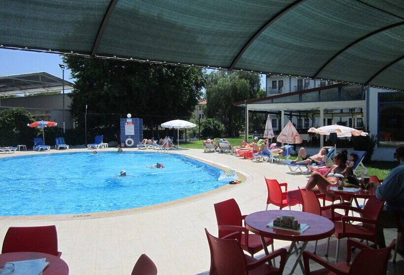 בית מלון כפרי Aymes