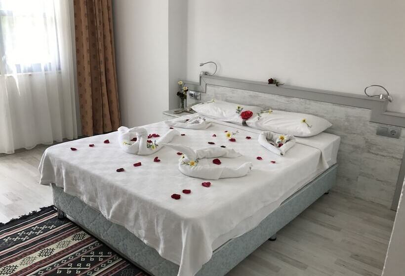 בית מלון כפרי Aymes