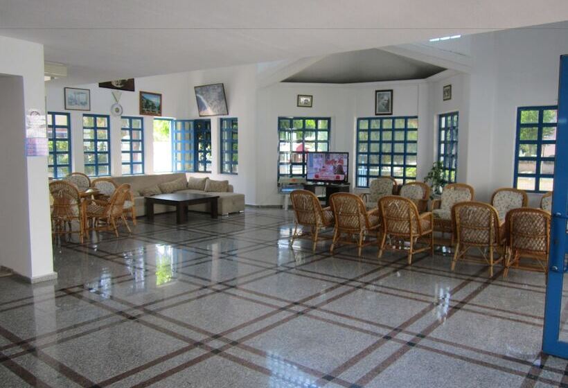 בית מלון כפרי Aymes