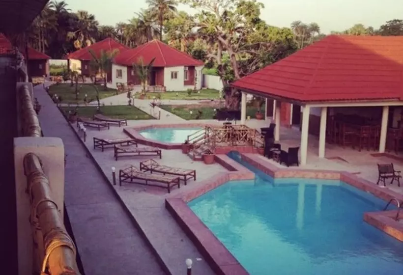 هتل Bamboo Garden