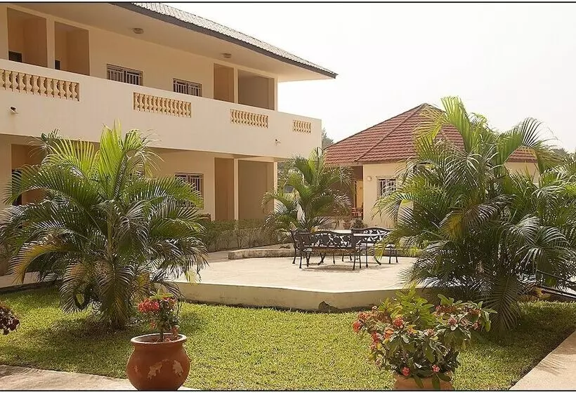 هتل Bamboo Garden