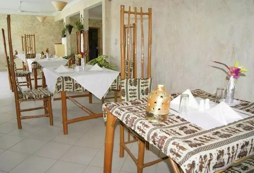 هتل Bamboo Garden