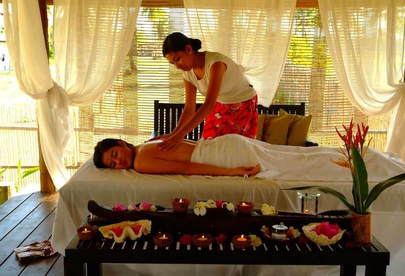 Hotell Crystal Paradise Resort, Spa & Winery