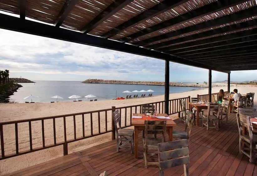 هتل El Ganzo Adults Only