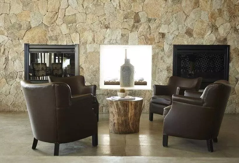 هتل El Ganzo Adults Only