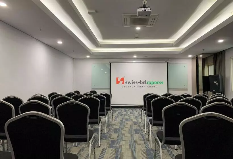 호텔 Swiss Belexpress Cideng