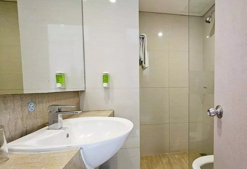 호텔 Swiss Belexpress Cideng