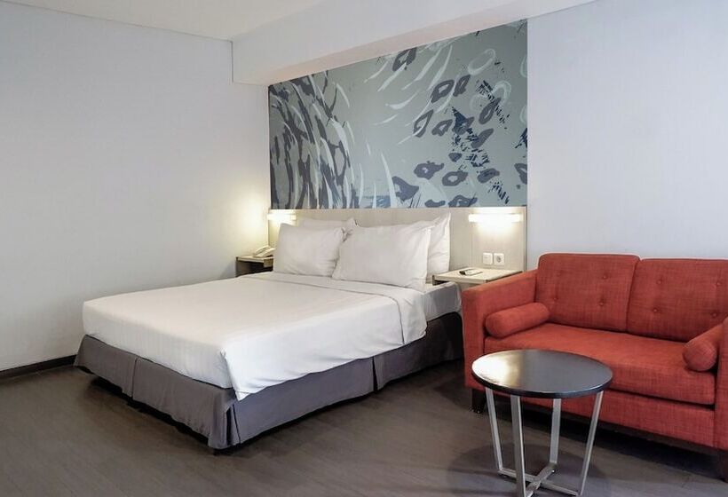 Hotel Swiss Belexpress Cideng