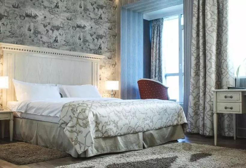 酒店 Gloria Business