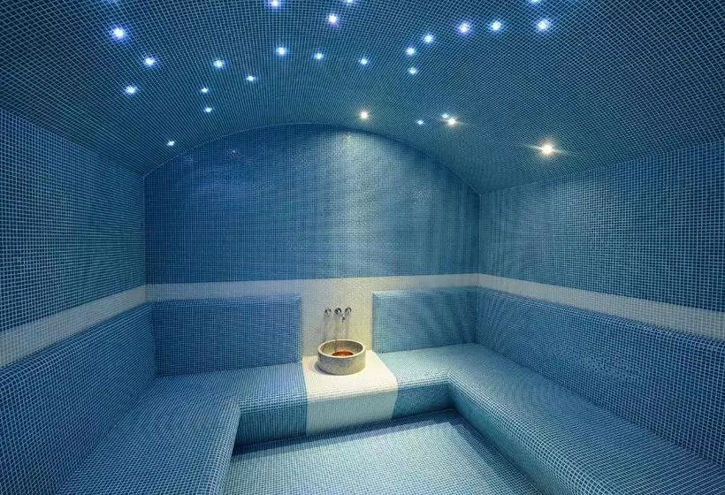 酒店 Gloria Business