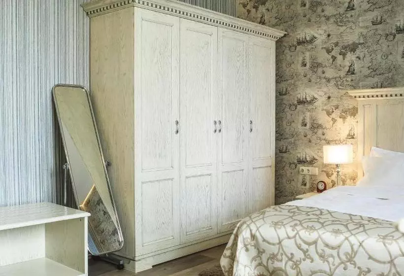 酒店 Gloria Business