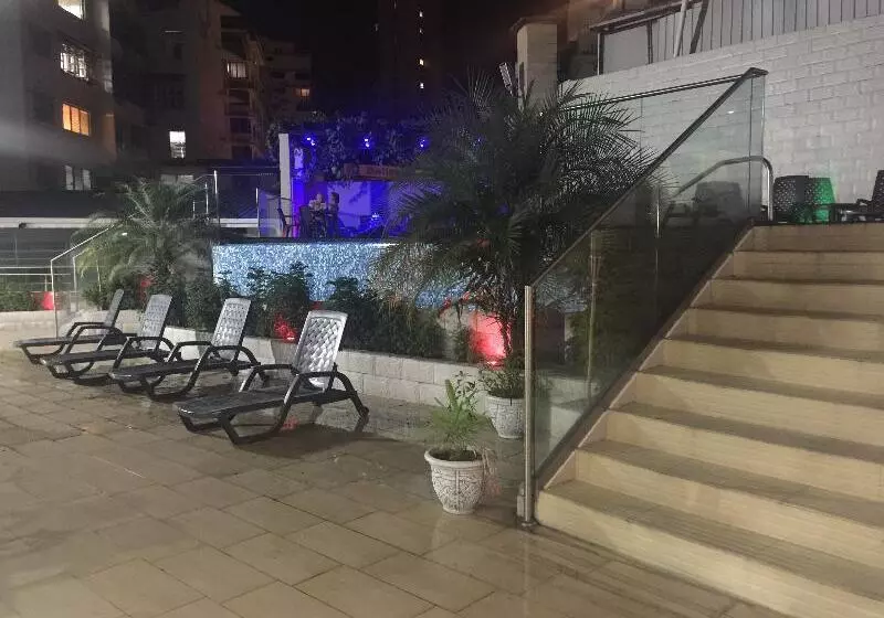 酒店 Grand International