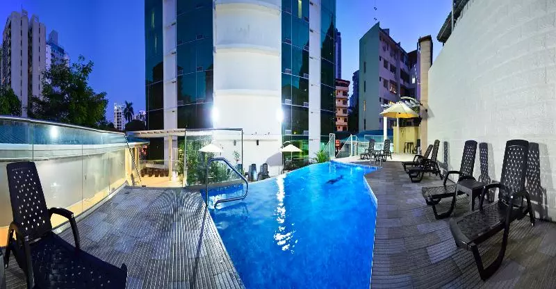 酒店 Grand International