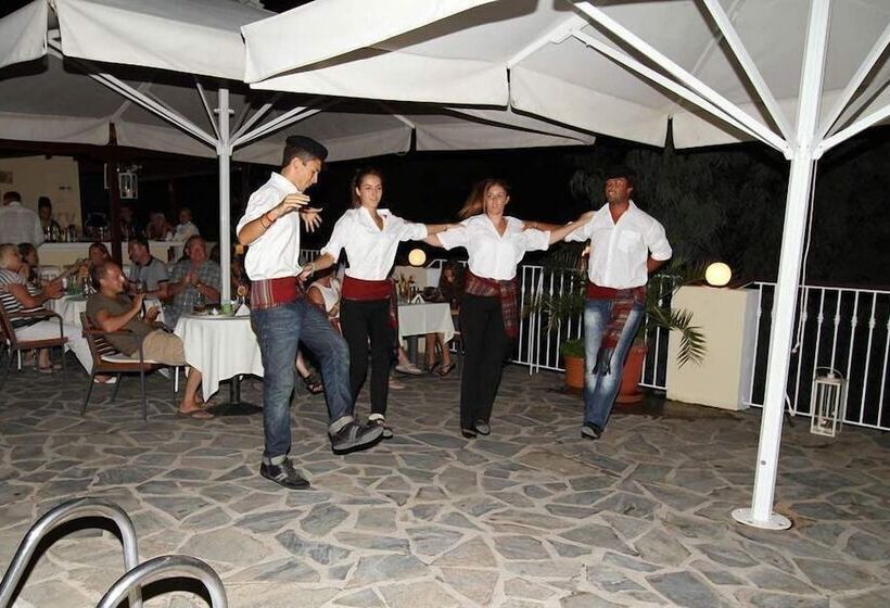 בית מלון כפרי Hermes