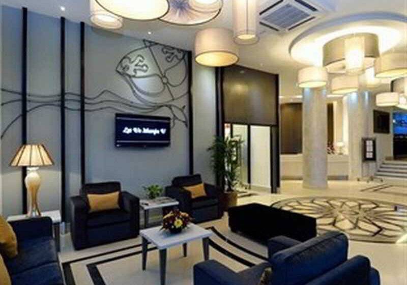 Holiday Villa Hotel & Suites