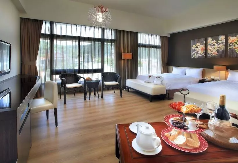 Lealea Garden Hotels   Moon Lake