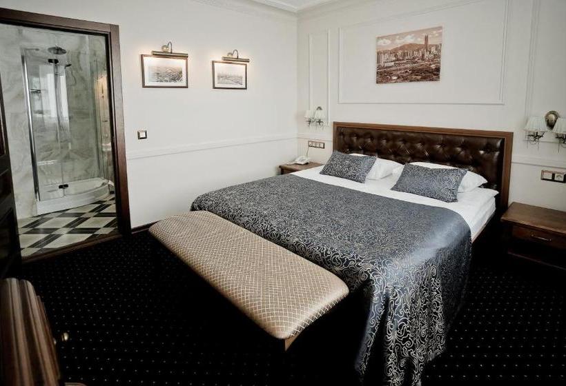 ホテル Oktyabrskaya Ulyanovsk