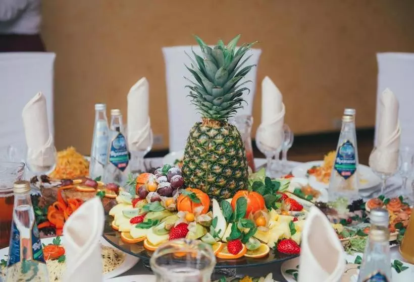 호텔 Oktyabrskaya Ulyanovsk