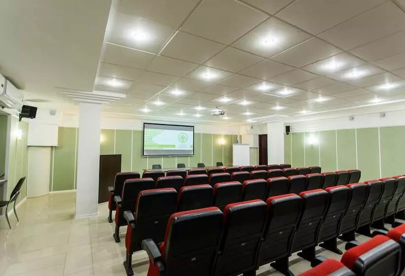 בית מלון כפרי Platan Yuzhniy