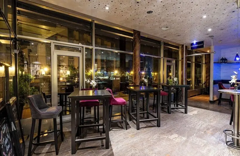 Hotelli Plaza Inn Stuttgart Ditzingen