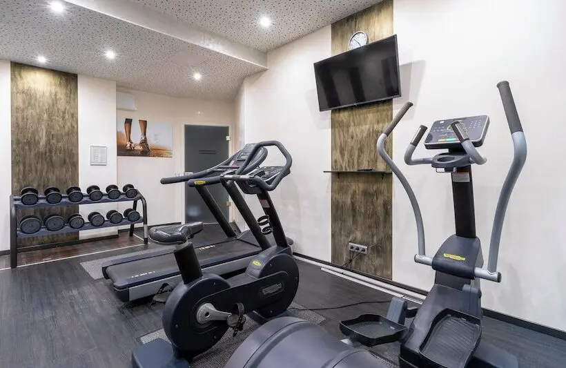 Hotelli Plaza Inn Stuttgart Ditzingen