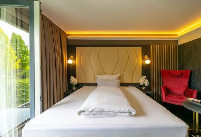 Hotelli Plaza Inn Stuttgart Ditzingen