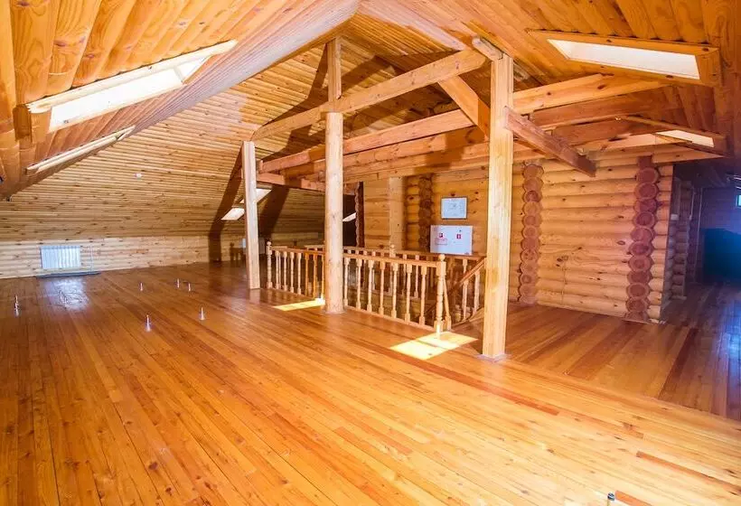 בית מלון כפרי Takmak Spa