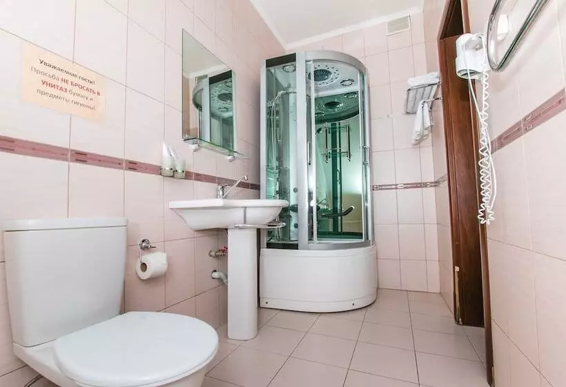 בית מלון כפרי Takmak Spa