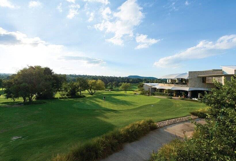 The Fairway Hotel, Spa & Golf Resort