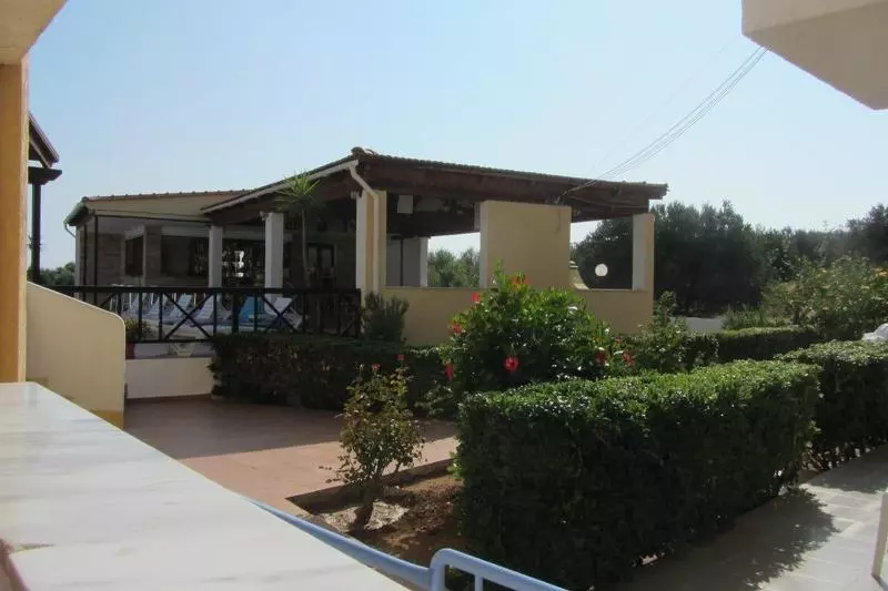 Mareva Hotel Apartments