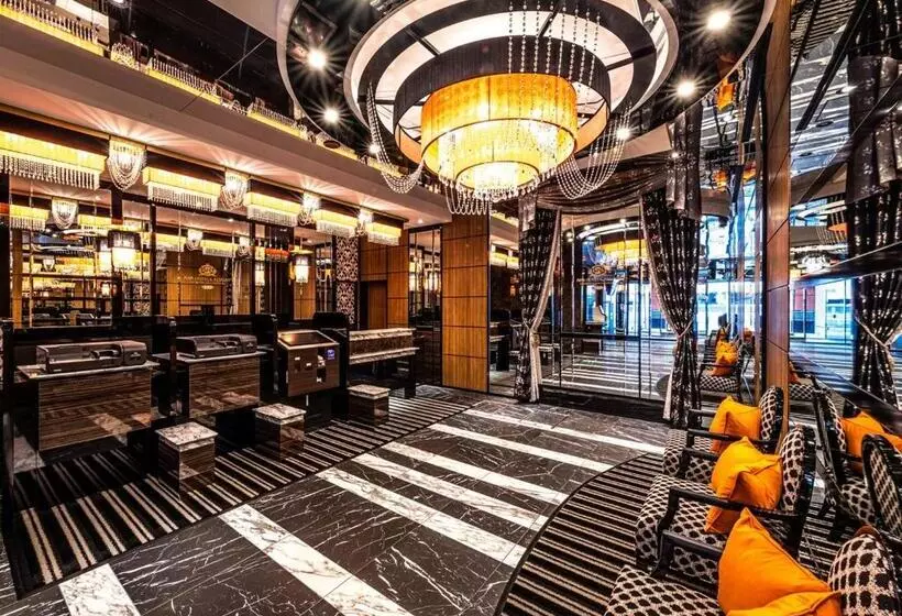 Apa Hotel & Resort Hakata Ekihigashi