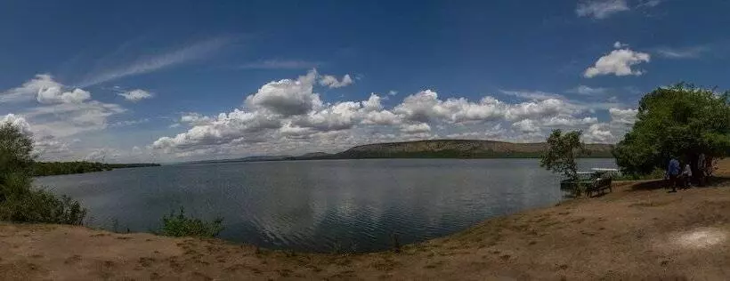 هتل Arcadia Lodges Lake Mburo