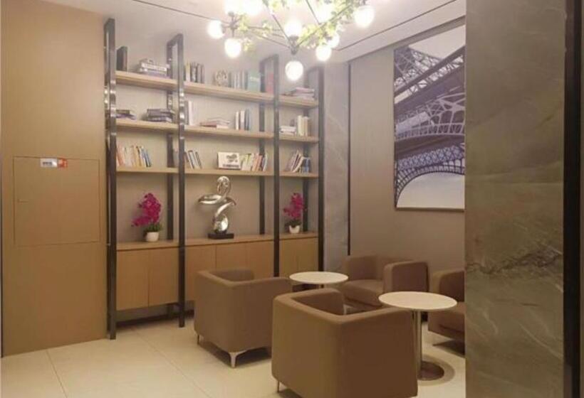 בית מלון כפרי City Comfort Inn Nanchong Nanbu County Government