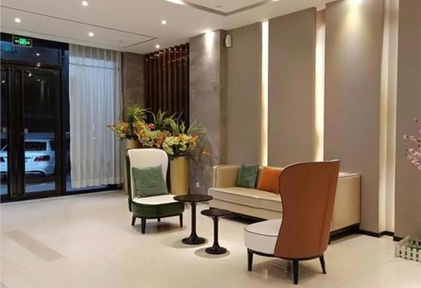 בית מלון כפרי City Comfort Inn Nanchong Nanbu County Government