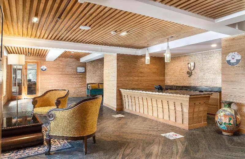 ホテル Country Inn & Suites By Radisson, Sonamarg