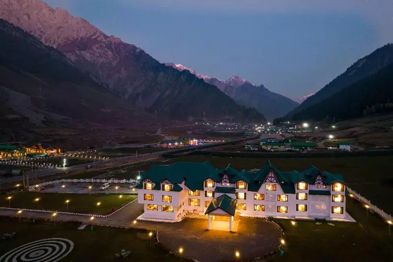 ホテル Country Inn & Suites By Radisson, Sonamarg