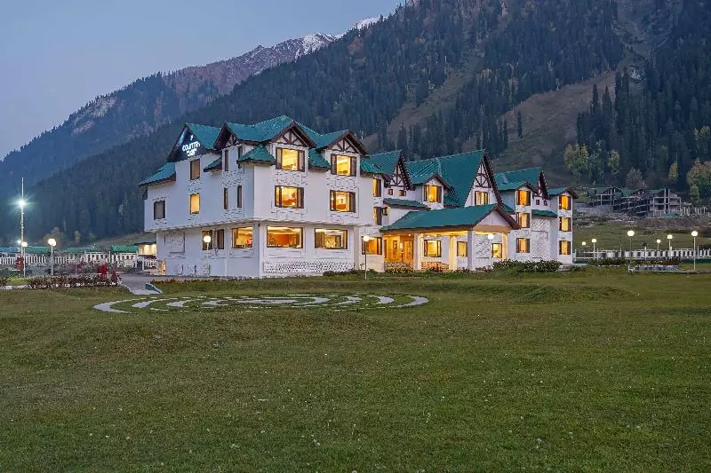 ホテル Country Inn & Suites By Radisson, Sonamarg