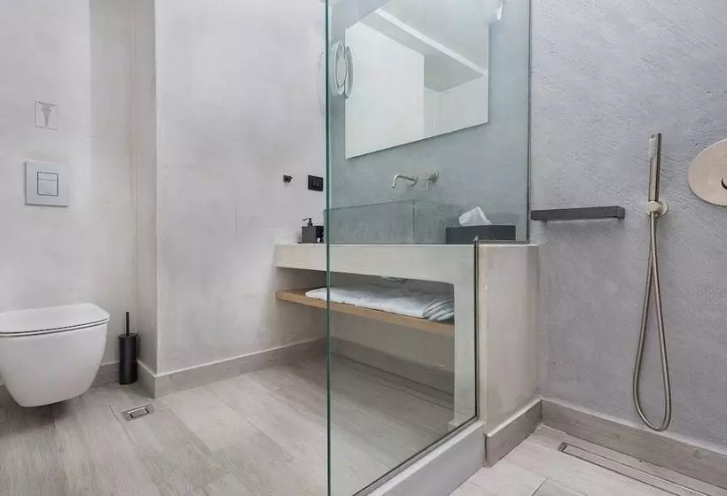 Hotelli Karat Suites