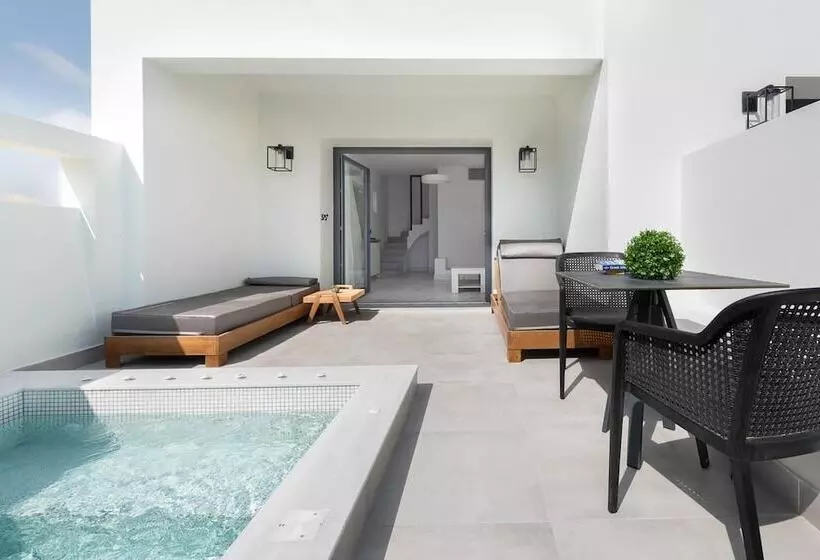 Hotelli Karat Suites