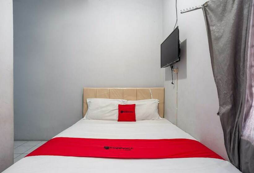 Hotel Reddoorz Syariah Near Margonda Raya