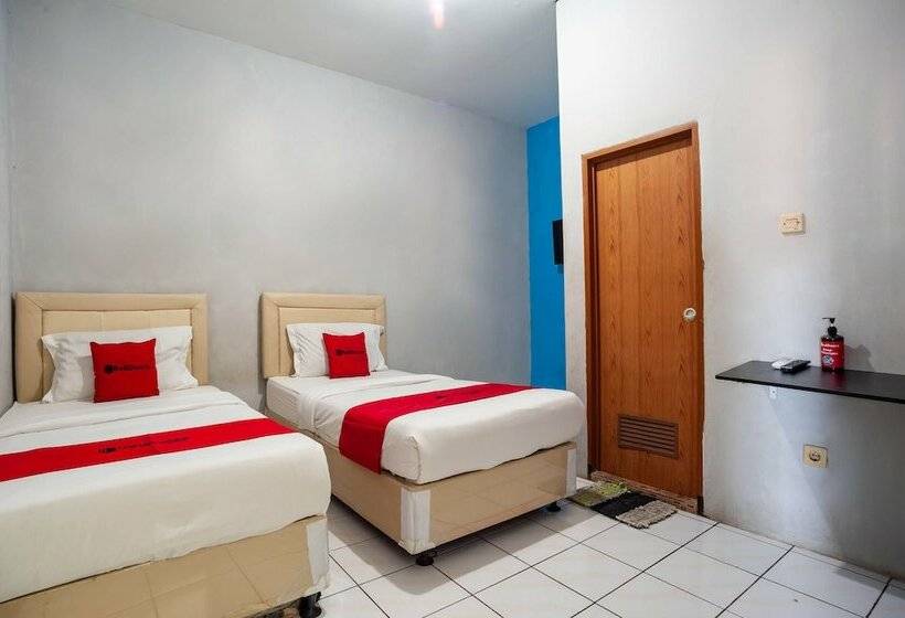 Hotel Reddoorz Syariah Near Margonda Raya