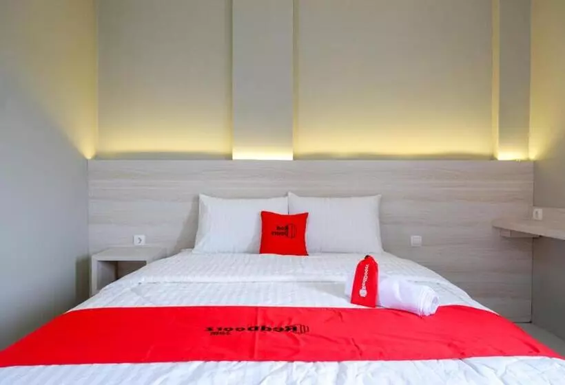 Hotelli Reddoorz Syariah Near Prpp Semarang