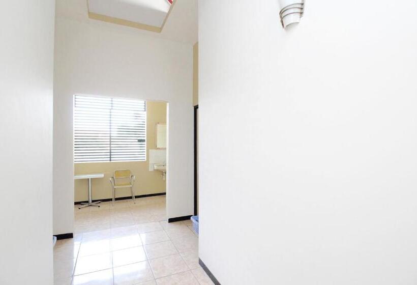 فندق Reddoorz Syariah Near Prpp Semarang