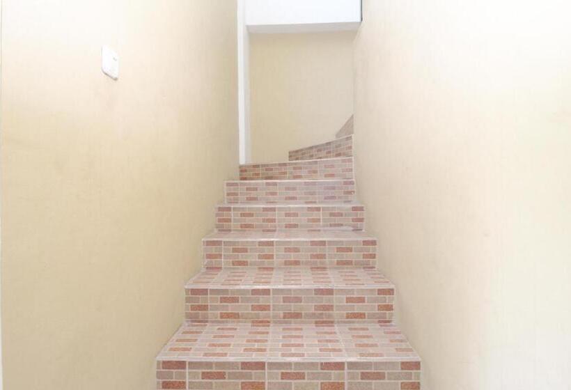 فندق Reddoorz Syariah Near Prpp Semarang