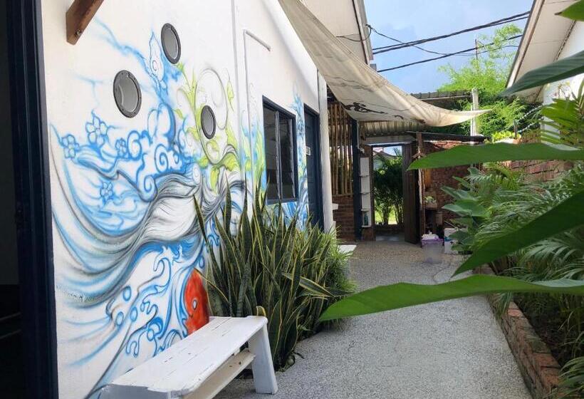 בית מלון כפרי Rembulan Langkawi Guesthouse