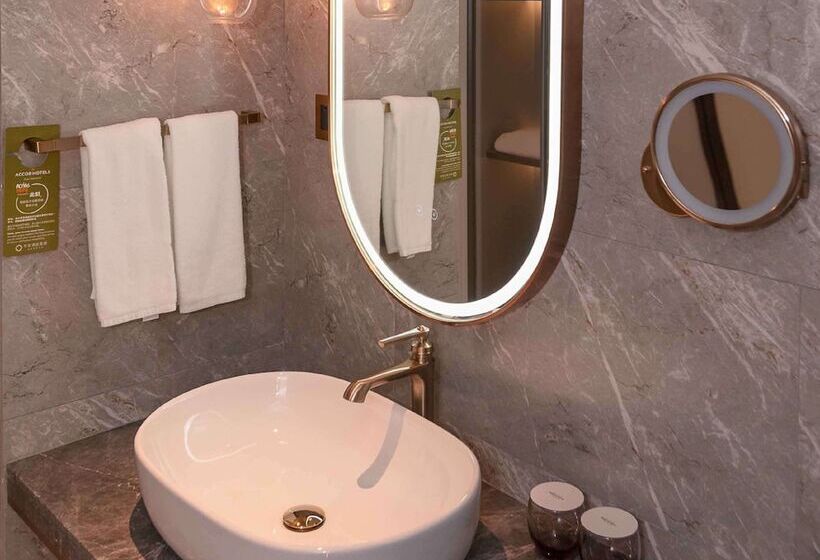 Отель Mercure Hangzhou East Railway Station