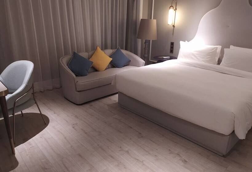 Отель Mercure Hangzhou East Railway Station