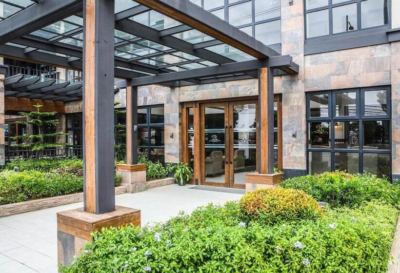 Royale Parc Hotel Tagaytay