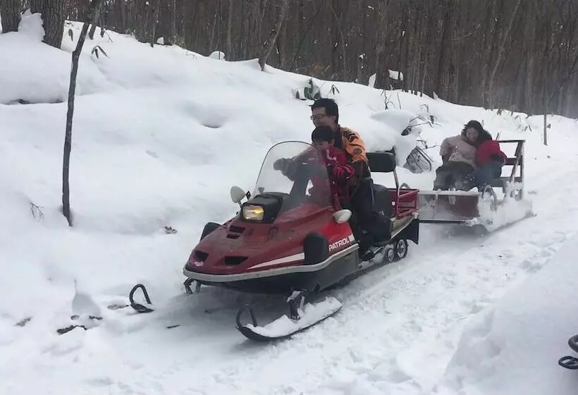 Asahikawa Koen Guesthouse   Hostel