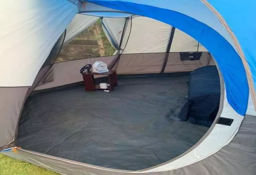 ホテル Campistaan Badlapur